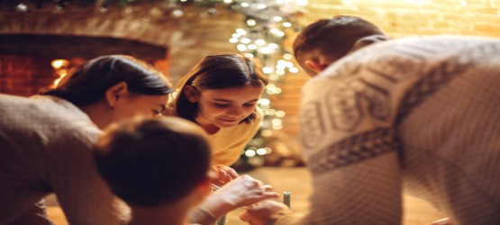 5 Fun Family Games to Play Together This Christmas