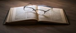 Gift ideas for the Bookworms
